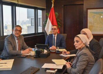 وزير الاستثمار يبحث مع نظيره الكوري تعزيز العلاقات الاستثمارية والتجارية بين مصر وكوريا الجنوبية