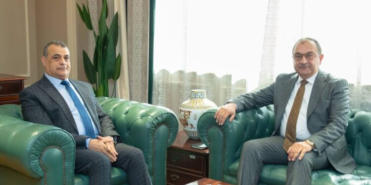  وزيرا «الإنتاج الحربي» و«قطاع الأعمال العام» يبحثان تعزيز التعاون المشترك لتعظيم الاستفادة من القدرات الصناعية الوطنية