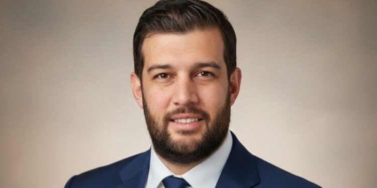 «تسلا للتطوير» تعلن تعيين علاء الشيخ رئيسًا للقطاع التجاري لتعزيز استراتيجياتها للتوسع والنمو