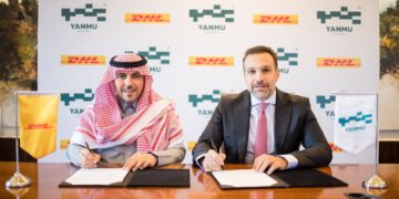 باستثمارات تصل إلى 24 مليون يورو: دي إتش ال إكسبرس وشركة «ينمو اللوجستي» يوقعان اتفاقية لإقامة أكبر مركز توزيع في المنطقة اللوجستية بشرق القاهرة