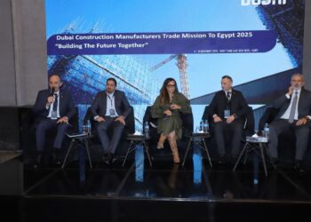 علاء فكري: الفرص الواعدة والاستقرار يعززان التعاون المصري الإماراتي ويجب العمل علي تأمين احتياجات سوق مواد البناء