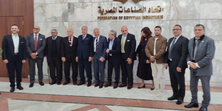 د. علاء عبد المجيد رئيسًا لغرفة الرعاية الصحية وخالد سمير وغادة الجنزوري وكيلان.. وتشكيل هيئة المكتب