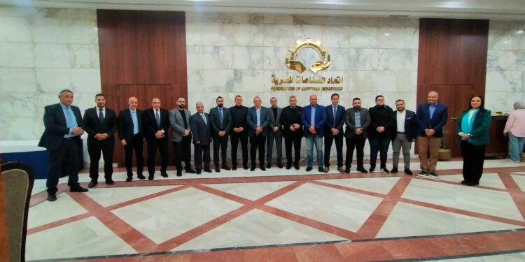 «السمالوطي» رئيسًا لغرفة صناعة الجلود و «زلط» و «الحسيني» وكيلين .. و«الخياط» ممثلًا في مجلس الاتحاد