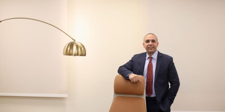 الرئيس التنفيذي لـ«أتيكو فارما إيجيبت للأدوية» يستعرض تفاصيل التوسعات الاستثمارية ودورها في تعزيز الإنتاج والتصدير