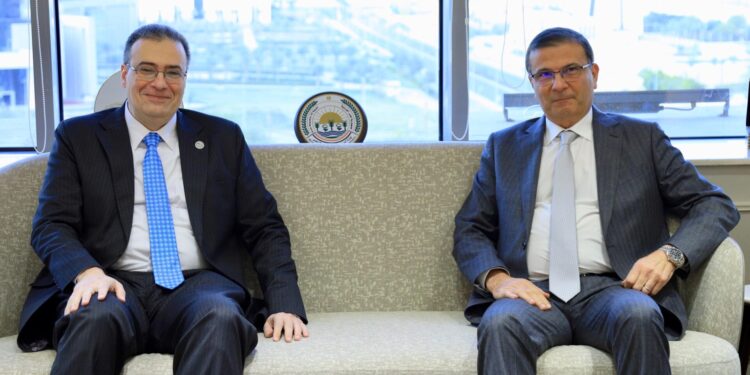 وزير الزراعة ورئيس «التنظيم والإدارة» يتفقان على التعاقد مع أكثر من 4500 طبيب بيطري بنظام التعاقد لدعم منظومة الطب البيطري بالمحافظات