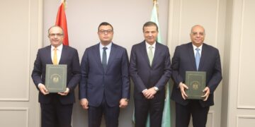 وزيرا الزراعة والإسكان يشهدان توقيع عقد اتفاق بين بحوث الصحراء و «المقاولون العرب» لإعادة تأهيل محطة الشيخ زويد