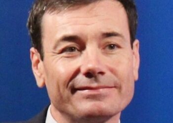 تمكين العلم والابتكار ودحض الأيديولوجيات من أجل سياسات وتشريعات أكثر ذكاءً