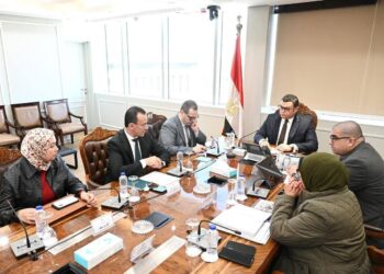 وزير الإسكان يتابع سير العمل بمشروع تطوير منطقة مثلث ماسبيرو