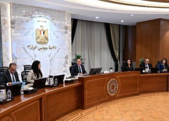 بتعاون مع منظمات الأمم المتحدة: رئيس الوزراء يتابع ملف حصر التكلفة الاقتصادية لأعداد اللاجئين والمهاجرين المقيمين في مصر