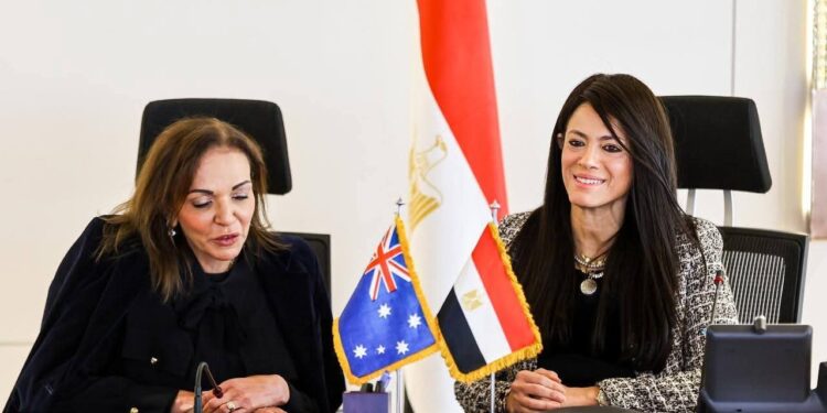 وزيرة التخطيط ونظيرتها الأسترالية تبحثان تعزيز العلاقات الاقتصادية ووضع إطار مؤسسي لتنظيم التعاون بين البلدين