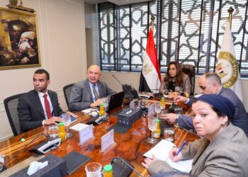 دكتور منال عوض: تبحث سبل تعزيز الاستثمار داخل المحميات الطبيعية مع صندوق تحيا مصر