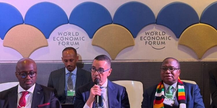 في إطار مشاركته بمنتدى دافوس بسويسرا: وزير الاستثمار مصر تستثمر بشكل مكثف في مبادرات التجارة الرقمية