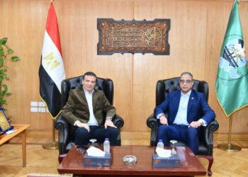 محافظ الفيوم يستقبل وزير الزراعة لتفقد عدد من المشروعات الإنتاجية والخدمية بالقطاع الزراعي