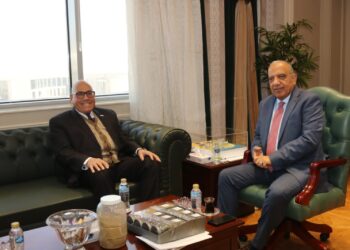 وزير الكهرباء ورئيس الهيئة العربية للتصنيع يشهدان توقيع بروتوكول تعاون لتأسيس شركة متخصصة في أعمال التشغيل والصيانة لأنظمة الطاقة الشمسية على أسطح المباني