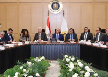 نائب رئيس مجلس الوزراء للتنمية الصناعية يترأس الاجتماع 37 للمجموعة الوزارية للتنمية الصناعية