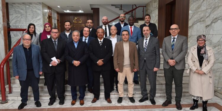 لجنة التعاون الأفريقي باتحاد الصناعات تبحث فرص الاستثمار والتصدير مع غينيا كوناكري