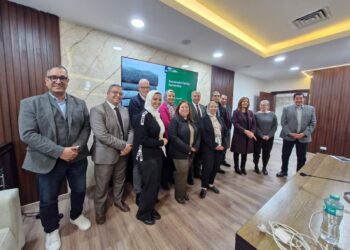 «الصناعات النسيجية» تبحث مع CBI الهولندية تعزيز الصادرات وإطلاق علامة تجارية موحدة للمنسوجات