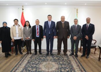 وزير الزراعة يبحث مع وفد فلبيني رفيع المستوى نفاذ المنتجات المصرية للأسواق الآسيوية