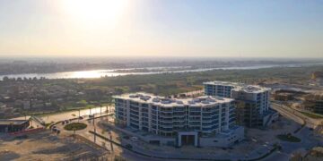 «عامر جروب» تبدأ تسليم 198 وحدة سكنية فاخرة بمبنى «الأيقونك» ضمن مشروع بورتو المنيا