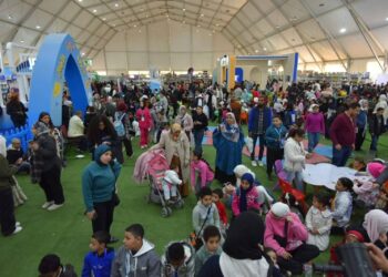 قبل يومين من ختام فعالياته… معرض القاهرة الدولي للكتاب يستقبل نحو 5.5 مليون زائر منذ فتح أبوابه للجمهور