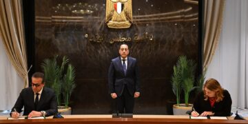 رئيس الوزراء يشهد توقيع مذكرة تفاهم بين مصر والسويد بهدف دعم الشراكة في المجالات الصحية والطبية