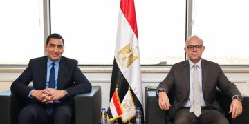 وزيرا الاستثمار والتجارة الخارجية والشباب والرياضة يبحثان آليات تأسيس صندوق استثمار لدعم المواهب الرياضية