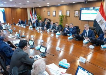 وزير البترول: نمو قياسي في مبيعات وقود تموين السفن لشركة التعاون