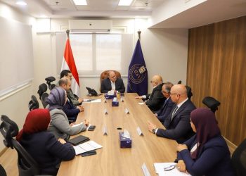 رئيس هيئة الدواء المصرية يعقد اجتماعاً مع شركة صاني فارماسيوتيكال لتعزيز التصدير الدوائي