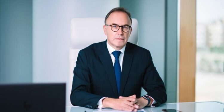 في إطار التزامه بالمسؤولية المجتمعية والنمو المستدام .. «بنك كريدي أجريكول مصر» يصدر تقريره الرابع المتكامل عن الاستدامة