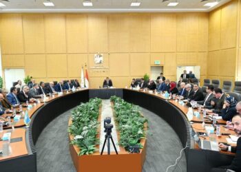 وزير الإسكان يُصدر حزمة تكليفات لتطوير منظومة العمل بالوزارة