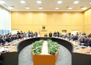 وزير الإسكان يلتقى بأعضاء مجلسي النواب والشيوخ لبحث مطالب المواطنين بدوائرهم الانتخابية ومناقشة أهم الملفات