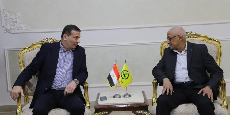 وزير الزراعة: يوجه بتخفيض بنسبة 50% من أسعار خدمات الميكنة لأبناء سيناء وسرعة توفير التقاوي والشتلات المتميزة والأسمدة لتلبية احتياجات المزارعين