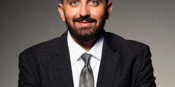 «المعادي ستيل» تطلق مشروع «أجيال من حديد» لدعم وتأهيل طلاب الجامعات