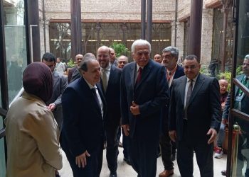 افتتاح المعرض السنوي للطوابع بحضور الدكتور أحمد نظيف