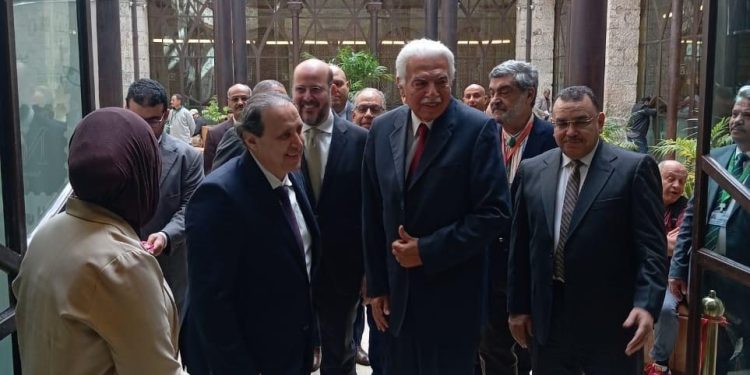 افتتاح المعرض السنوي للطوابع بحضور الدكتور أحمد نظيف