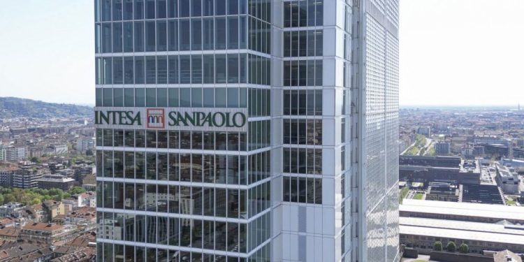 بتسجيل صافي دخل قدره 9.3 مليار يورو .. مجموعة إنتيسا سان باولو تعلن نتائجها السنوية لعام 2025 وخطة أعمالها للفترة 2026–2029