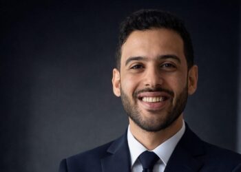 ارتفاع أسعار الذهب يفرض تحديات جديدة على عوائد الادخار بالبنوك