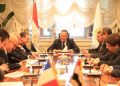 وزير التعليم العالي والسفير الفرنسي يبحثان تطورات إنشاء الحرم الجامعي الجديد للجامعة الفرنسية في مصر