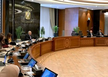 لتسريع وتيرة تنفيذ برنامج الطروحات الحكومية: عقد أول اجتماع للجنة مراجعة القيمة العادلة للشركات المملوكة للدولة أو التي تساهم فيها