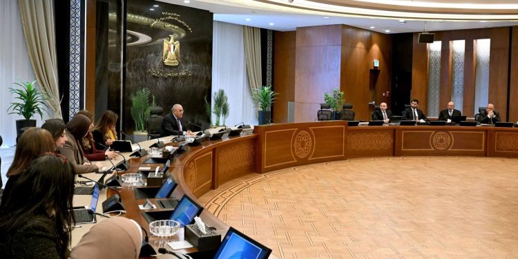 لتسريع وتيرة تنفيذ برنامج الطروحات الحكومية: عقد أول اجتماع للجنة مراجعة القيمة العادلة للشركات المملوكة للدولة أو التي تساهم فيها