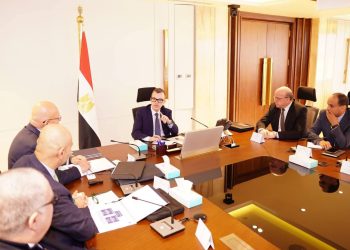 وزير التخطيط يوجه بإعادة توجيه استثمارات بنك الاستثمار القومي و إن آي كابيتال لتعظيم أثر التنمية وتمويل البنية التحتية ودعم الشركات الناشئة