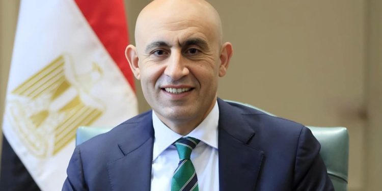 وزير التربية والتعليم يوجه بسرعة صرف كافة مستحقات معلمي الحصة قبل حلول عيد الفطر المبارك