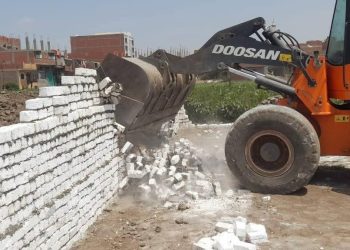 وزيرة التنمية المحلية: التصدي لمخالفات بناء وتعديات على الأراضي الزراعية بالمحافظات واتخاذ الإجراءات القانونية تجاه المخالفين