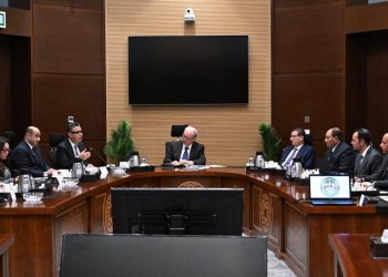 الوزراء: يتابع جهود الحكومة لتوفير وإتاحة السلع الأساسية للمواطنين