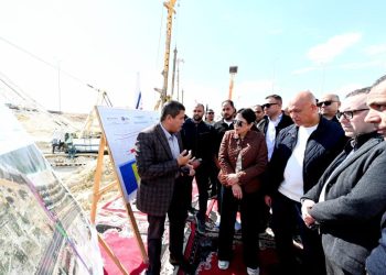 في مستهل جولتها اليوم: وزيرة الإسكان تتفقد المشروعات الجاري تنفيذها وأعمال التطوير بقرى مارينا