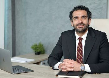 كريم عابدين يستعرض رؤيته للاستثمار العقاري ويطرح 6 عوامل رئيسية تدعم قرارات الشراء حاليًا