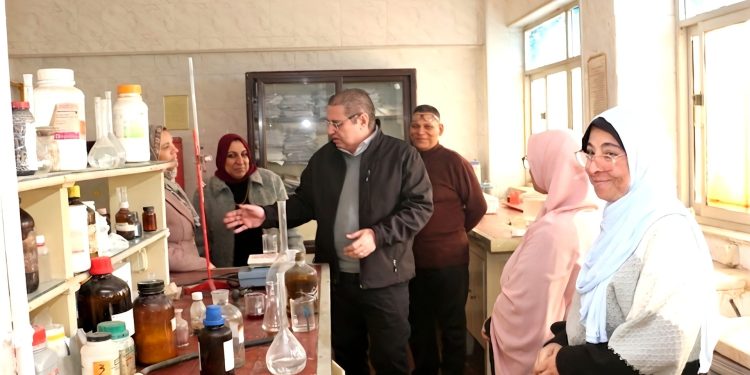 رئيس هيئة المواصفات والجودة يتفقد فرعي الهيئة بالسويس والعين السخنة لمتابعة سير العمل وكفاءة المعامل