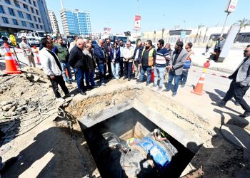 في إطار خطة تطوير ورفع كفاءة شبكات مياه الشرب: وزيرة الإسكان تتابع أعمال ربط خط مياه الشرب الرئيسي بزهراء المعادي