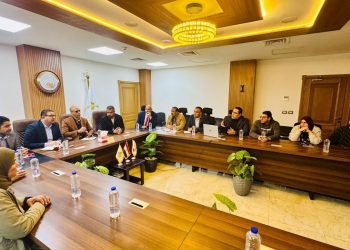 وزيرة الإسكان تتابع مستجدات توفيق الأوضاع بالأراضي المضافة لمدينتي العبور الجديدة والشروق