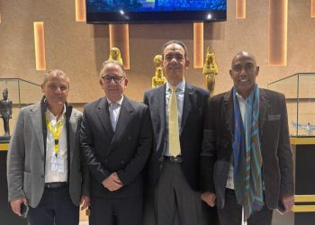 إيهاب عبد العال من بورصة برلين: مصر تحافظ على استقرار الحركة السياحية.. وترقب حذر في الأسواق لحجوزات الموسم المقبل